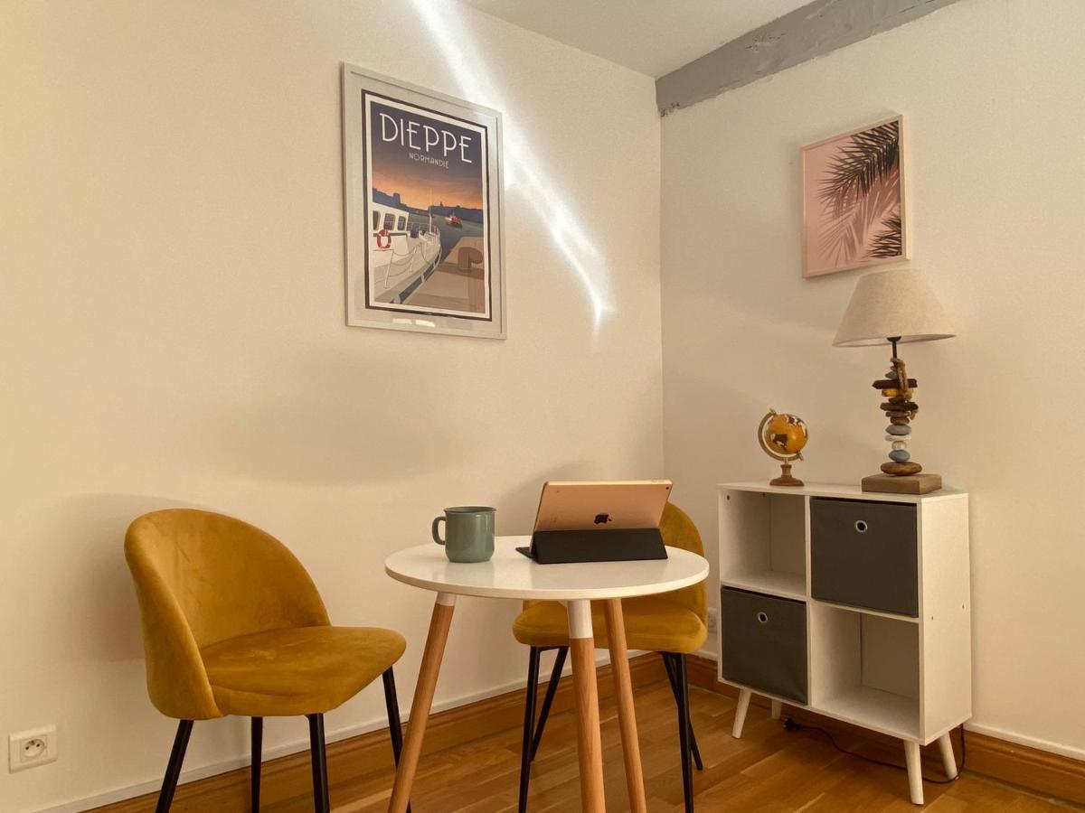 Apartament Beau Studio Cosy Calme En Face Du Port Sur Le Quai Dieppe Zewnętrze zdjęcie