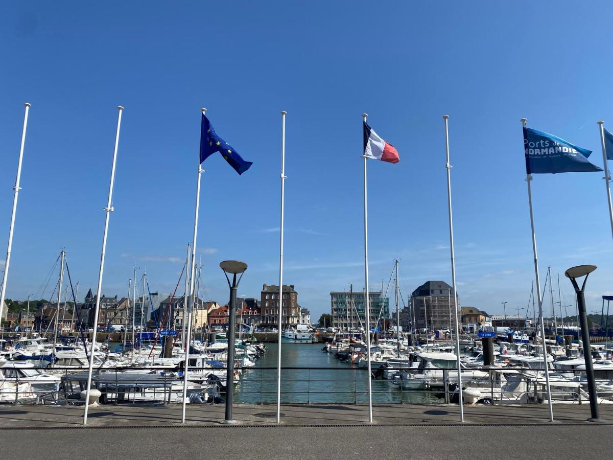 Apartament Beau Studio Cosy Calme En Face Du Port Sur Le Quai Dieppe Zewnętrze zdjęcie